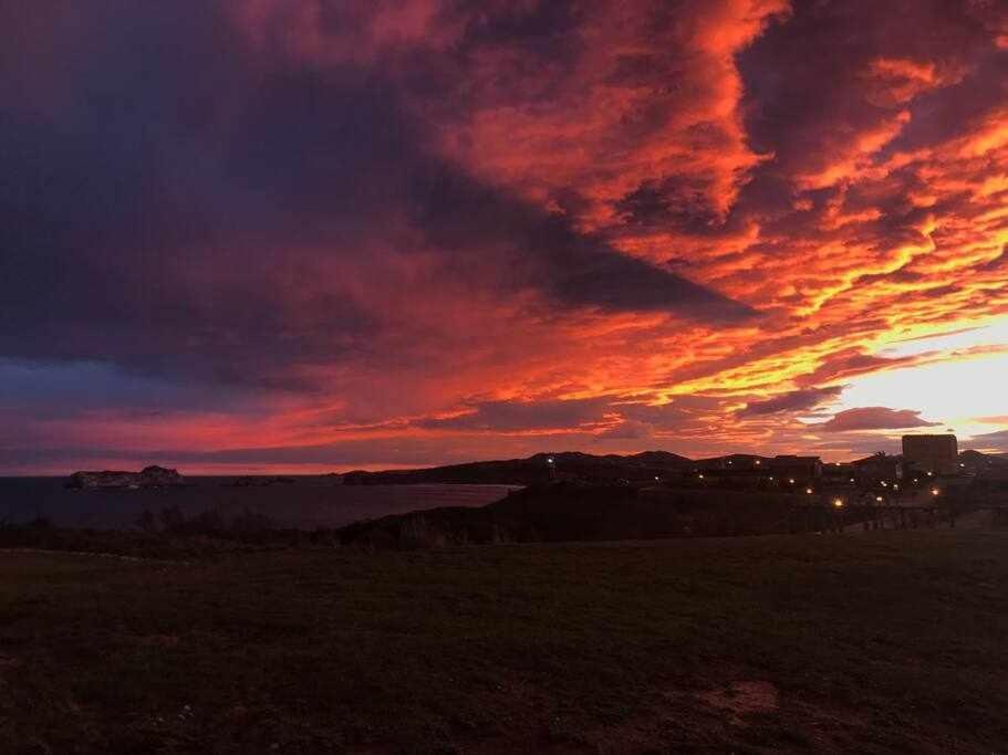 Apartamento Sunset Con Vistas Playa De Los Locos Suances Exterior foto